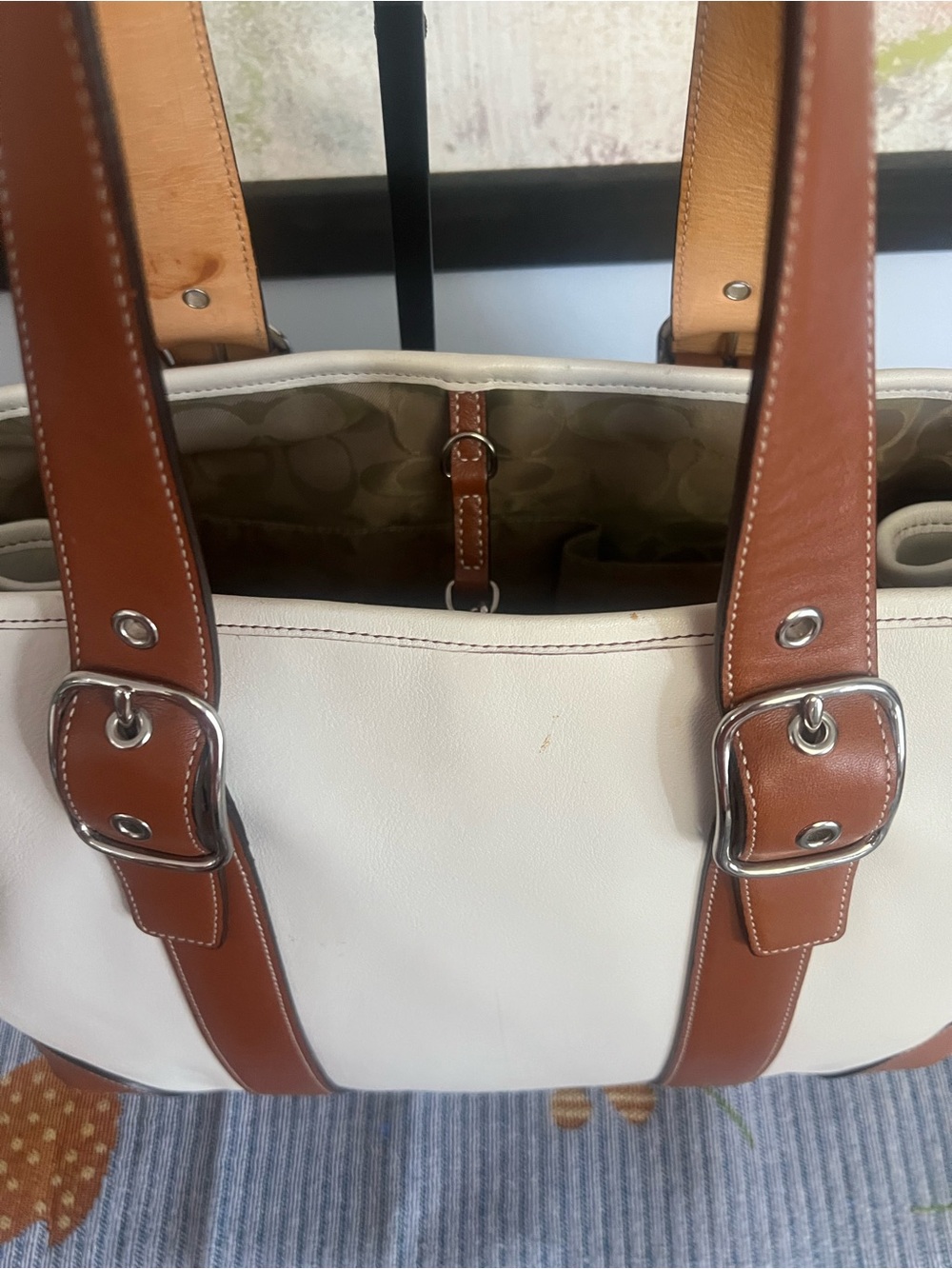 Vintage 2003 Coach Hampton Gallery Tote Cream and Brown Leather - Picture 5 of 15